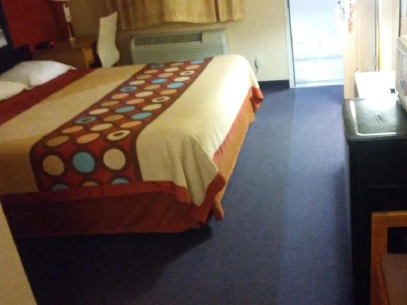 Super 8 By Wyndham Mount Vernon Extérieur photo