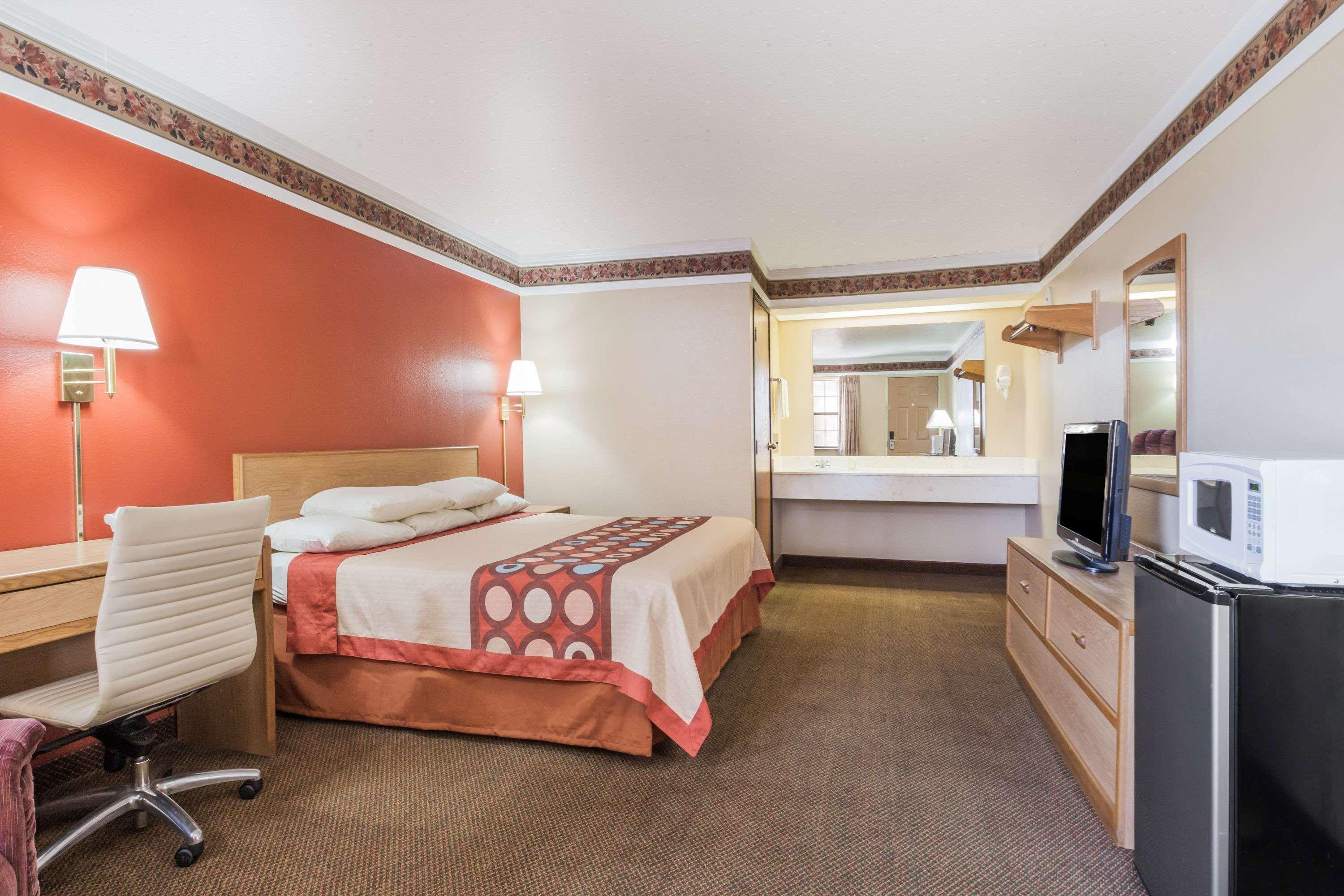 Super 8 By Wyndham Mount Vernon Extérieur photo